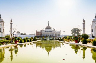 Deluxe Umrah Package From Lucknow, Direct Flight Saudi Airline